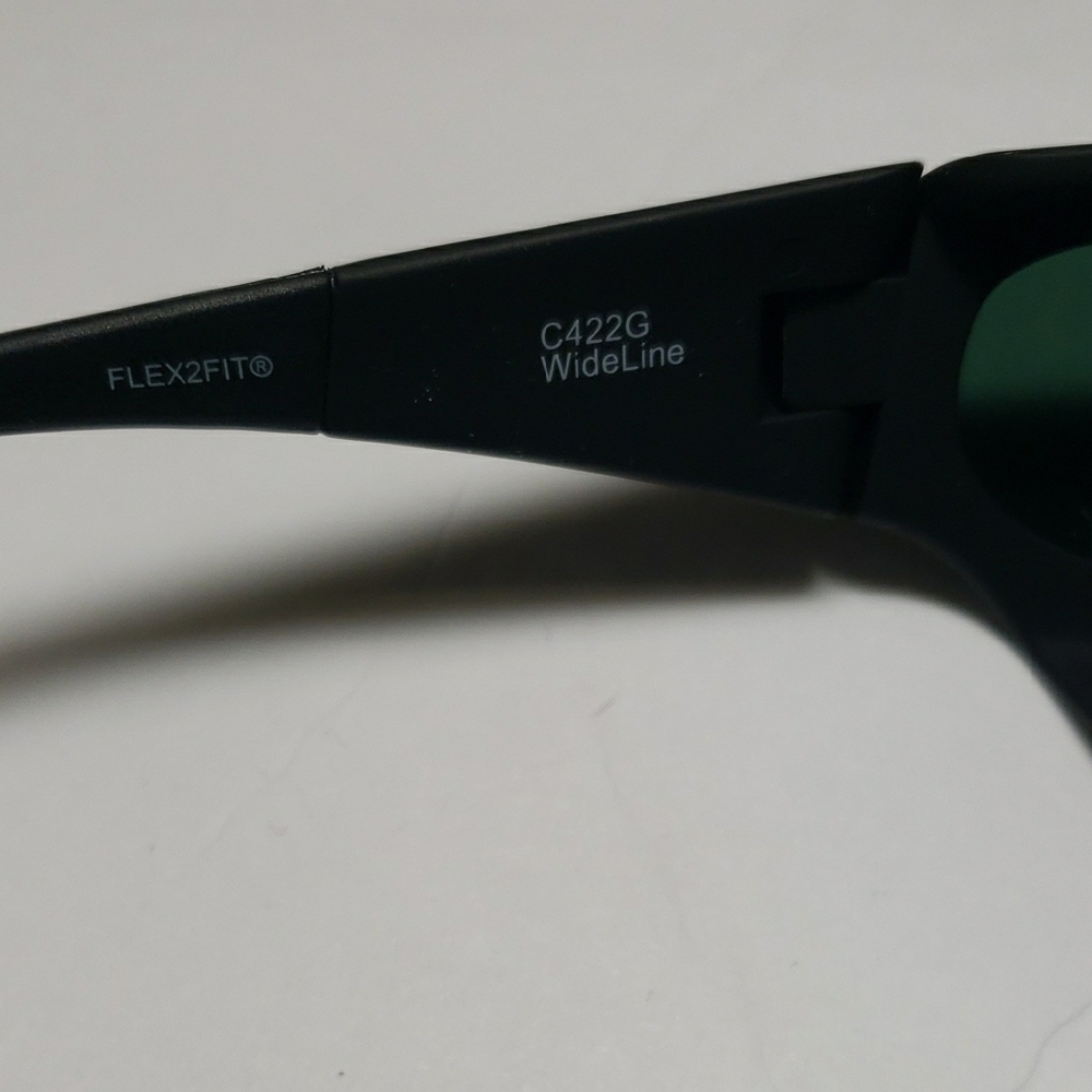 New Cocoons Black Sunglasses with Clip On Case - Picture 4 of 8